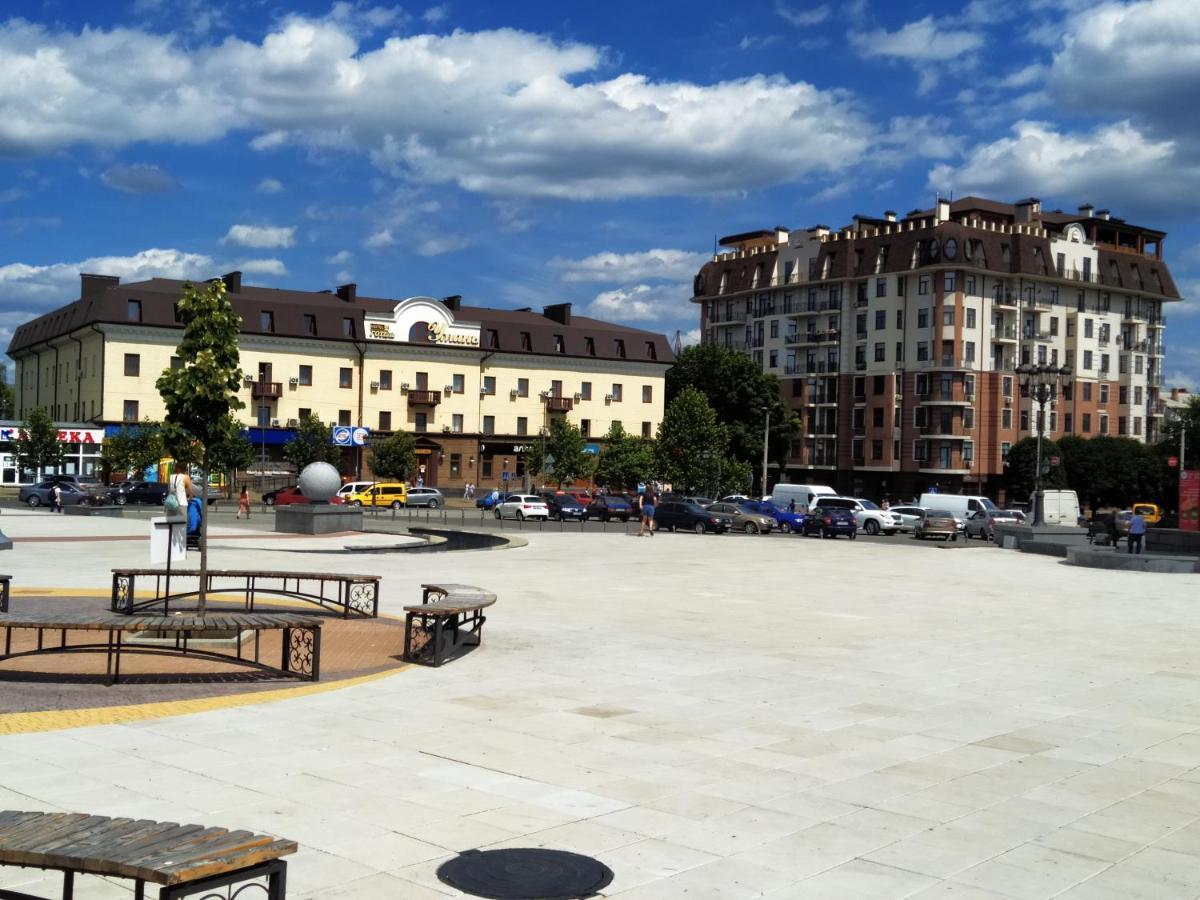 Uman Hotel Εξωτερικό φωτογραφία