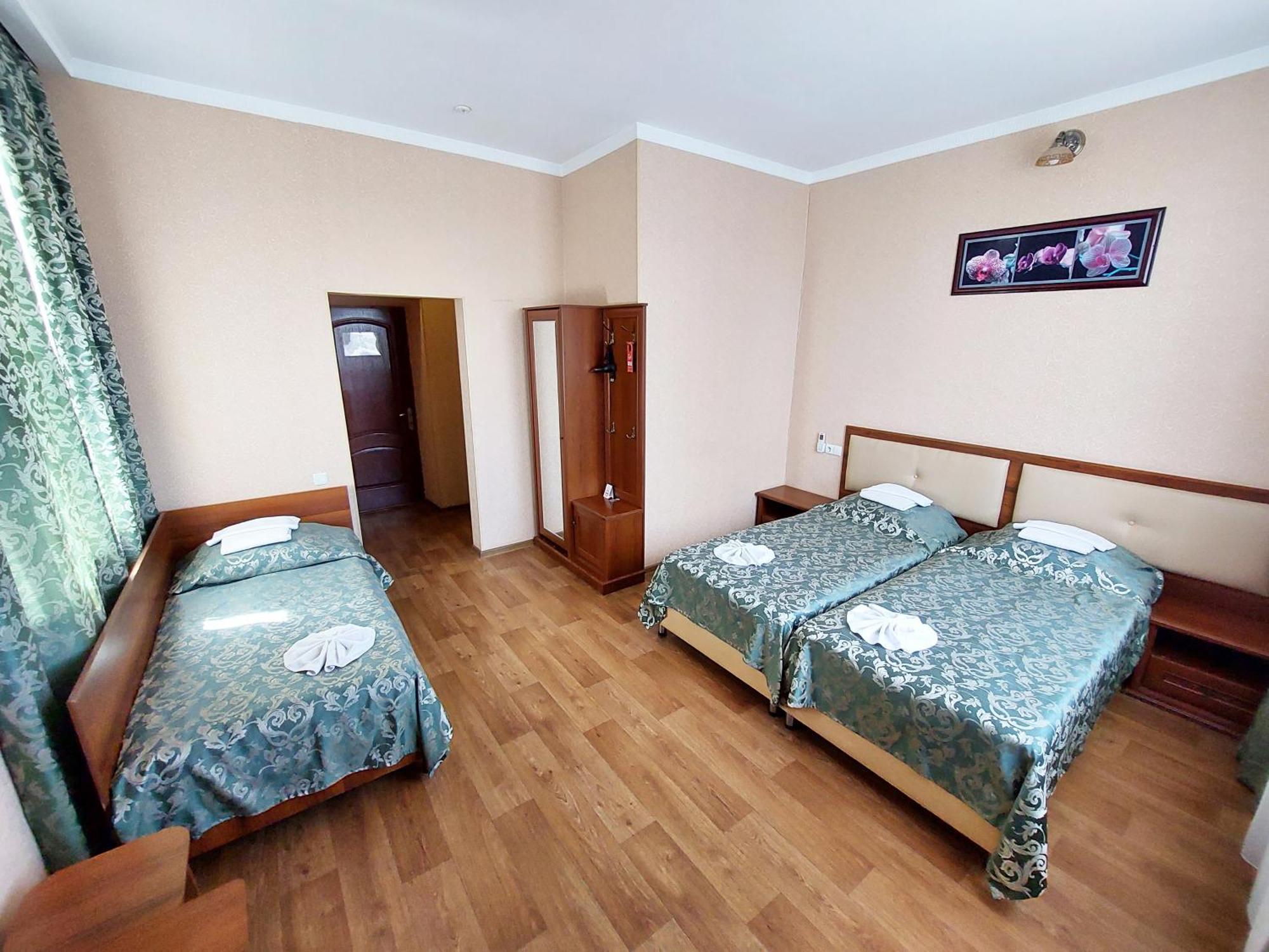 Uman Hotel Εξωτερικό φωτογραφία